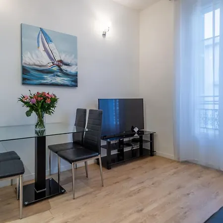 Appartement Jean Medecin - Modern And Brand New 1br Flat *